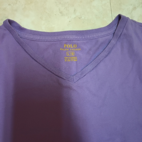 Ralph Lauren v-neck shirt - Picture 2 of 3